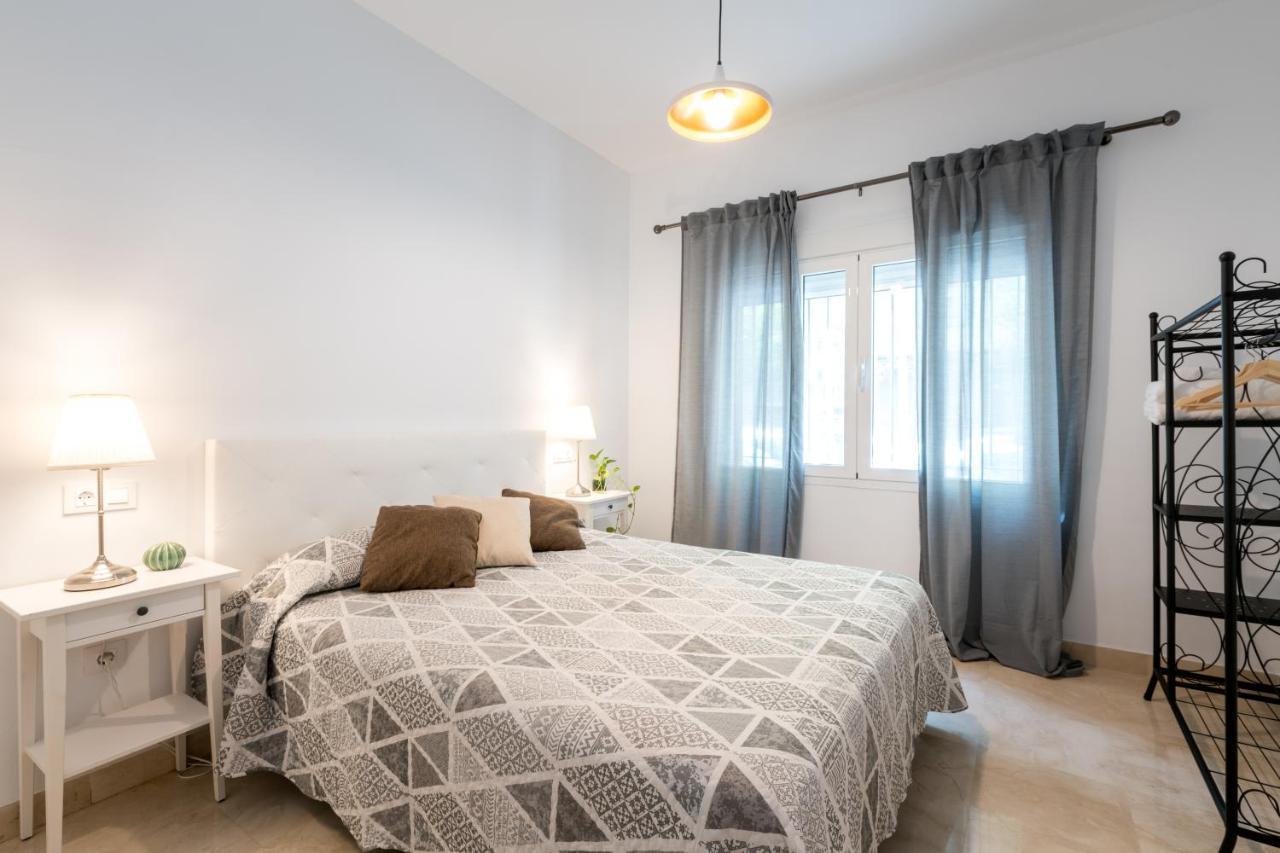 Pr Plaza De Espana Amplio Apartamento 5D 3B Aparcamiento Incluido Seville Exterior photo